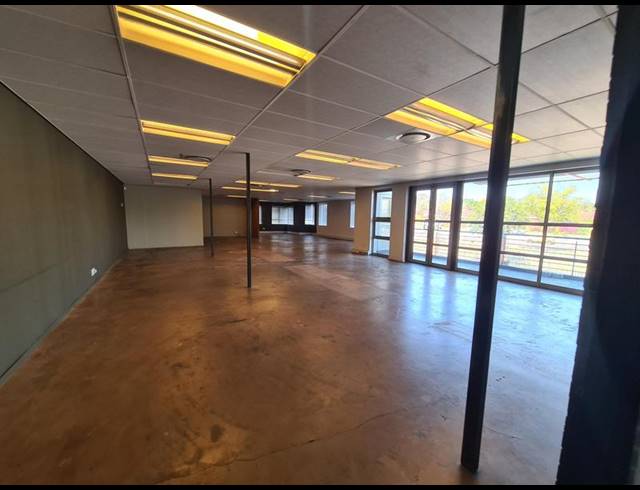 BUSINESS PROPERTY TO RENT IN FAERIE GLEN